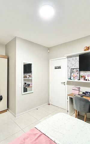 Casa à venda com 176m², 3 quartos e 4 vagas Casa à venda com 176m², 3 quartos e 4 vagasQuarto
