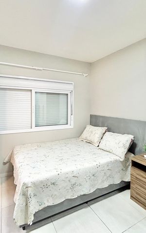 Casa à venda com 176m², 3 quartos e 4 vagas Casa à venda com 176m², 3 quartos e 4 vagasSuíte