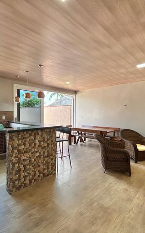 Casa à venda com 176m², 3 quartos e 4 vagas Casa à venda com 176m², 3 quartos e 4 vagasÁrea comum