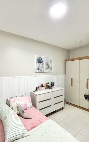 Casa à venda com 176m², 3 quartos e 4 vagas Casa à venda com 176m², 3 quartos e 4 vagasQuarto