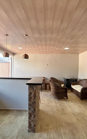 Casa à venda com 176m², 3 quartos e 4 vagas Casa à venda com 176m², 3 quartos e 4 vagasÁrea comum