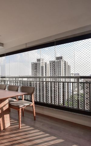 Apartamento para alugar com 100m², 3 quartos e 1 vagaVaranda