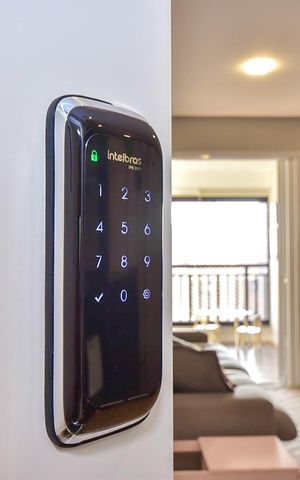 Apartamento para alugar com 100m², 3 quartos e 1 vagaFechadura Eletrônica