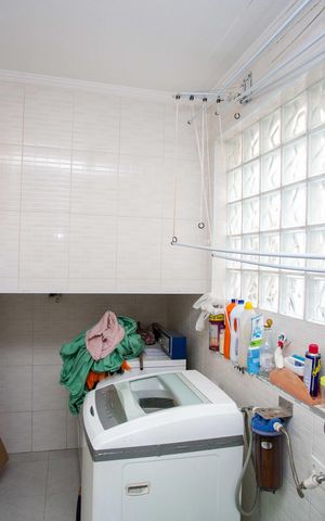 Casa à venda com 363m², 3 quartos e 3 vagasÁrea de Serviço