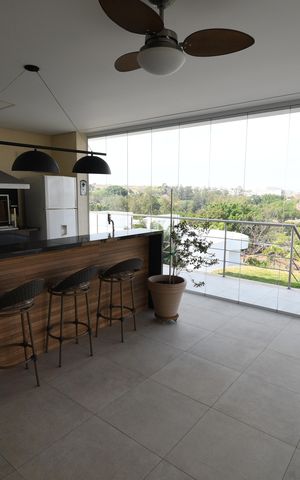 Casa de condomínio para alugar com 620m², 5 quartos e 8 vagasVaranda da Sala