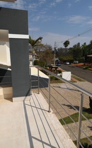 Casa de condomínio para alugar com 620m², 5 quartos e 8 vagasQuarto Suíte 4 - Sacada