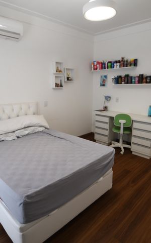 Casa de condomínio para alugar com 620m², 5 quartos e 8 vagasQuarto Suíte 4
