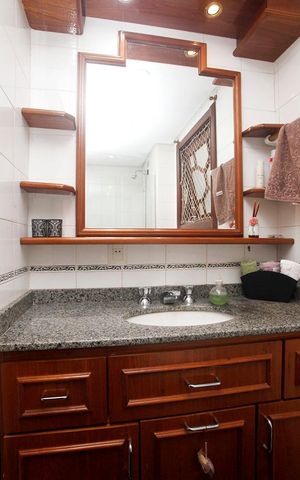 Apartamento à venda com 158m², 3 quartos e 2 vagasBanheiro Social