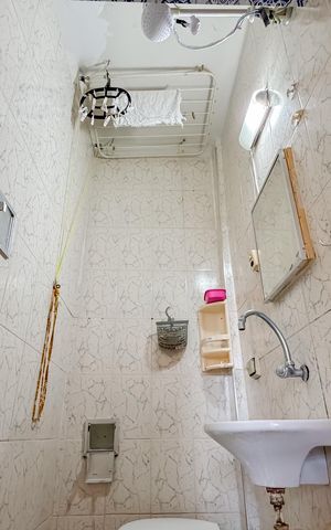 Studio à venda com 30m², 1 quarto e sem vaga Studio à venda com 30m², 1 quarto e sem vagaBanheiro