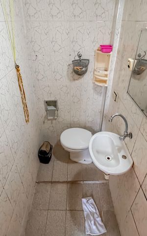 Studio à venda com 30m², 1 quarto e sem vaga Studio à venda com 30m², 1 quarto e sem vagaBanheiro