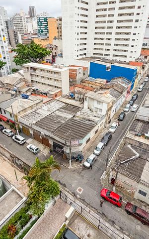 Studio à venda com 30m², 1 quarto e sem vaga Studio à venda com 30m², 1 quarto e sem vagaVista da Rua