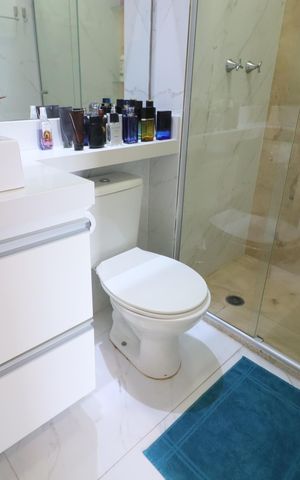 Apartamento à venda com 55m², 2 quartos e 1 vagaBanheiro Social