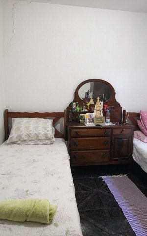 Casa à venda com 400m², 2 quartos e 4 vagasQuarto 1