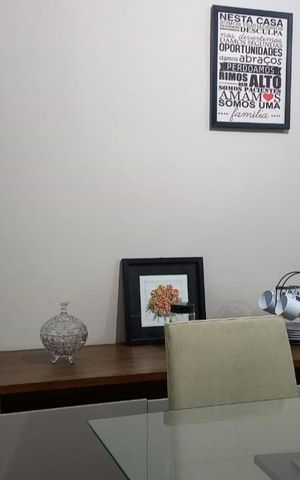 Apartamento à venda com 42m², 2 quartos e sem vaga Apartamento à venda com 42m², 2 quartos e sem vagaSala