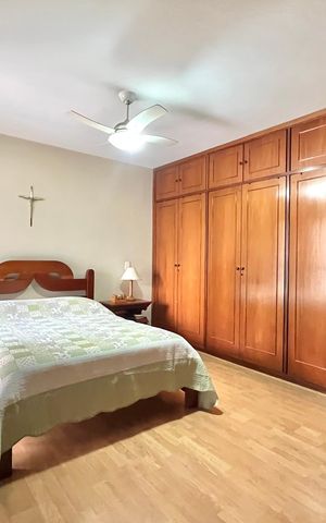 Apartamento à venda com 216m², 4 quartos e 3 vagas Apartamento à venda com 216m², 4 quartos e 3 vagasSuíte 1