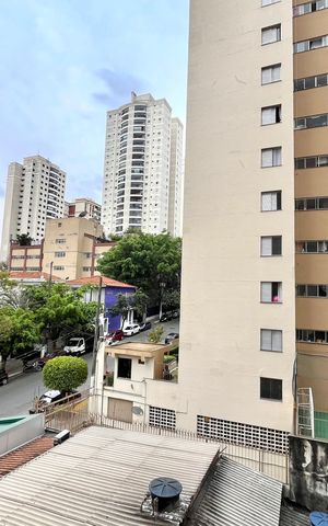 Apartamento à venda com 216m², 4 quartos e 3 vagas Apartamento à venda com 216m², 4 quartos e 3 vagasVista da Suíte 1