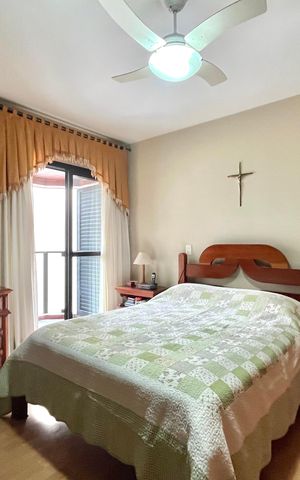 Apartamento à venda com 216m², 4 quartos e 3 vagas Apartamento à venda com 216m², 4 quartos e 3 vagasSuíte 1