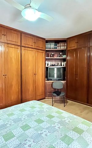 Apartamento à venda com 216m², 4 quartos e 3 vagas Apartamento à venda com 216m², 4 quartos e 3 vagasSuíte 1