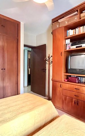 Apartamento à venda com 216m², 4 quartos e 3 vagas Apartamento à venda com 216m², 4 quartos e 3 vagasSuíte 2