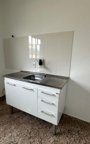 Apartamento para alugar com 28m², 1 quarto e 1 vaga Apartamento para alugar com 28m², 1 quarto e 1 vagaSala/Cozinha