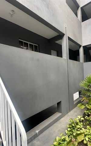 Apartamento para alugar com 28m², 1 quarto e 1 vaga Apartamento para alugar com 28m², 1 quarto e 1 vagaEntrada
