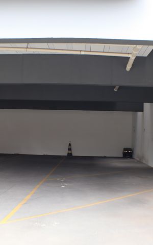 Apartamento para alugar com 28m², 1 quarto e 1 vaga Apartamento para alugar com 28m², 1 quarto e 1 vagaGaragem
