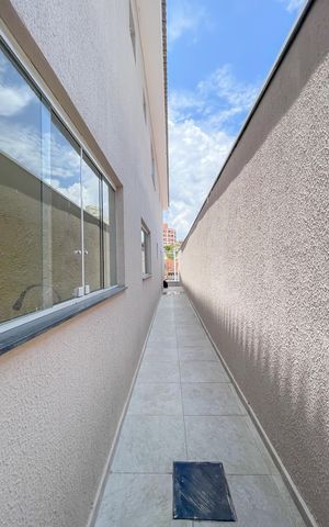 Casa à venda com 150m², 3 quartos e 2 vagas Casa à venda com 150m², 3 quartos e 2 vagasQuintal