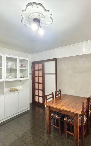 Apartamento à venda com 400m², 4 quartos e sem vaga Apartamento à venda com 400m², 4 quartos e sem vagaCozinha