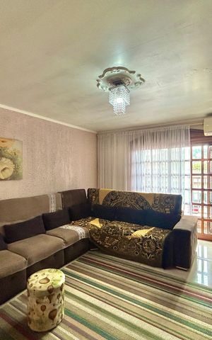 Apartamento à venda com 400m², 4 quartos e sem vaga Apartamento à venda com 400m², 4 quartos e sem vagaSala