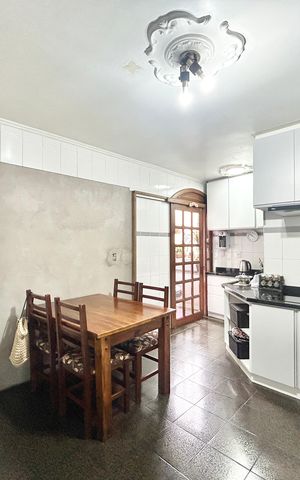 Apartamento à venda com 400m², 4 quartos e sem vaga Apartamento à venda com 400m², 4 quartos e sem vagaCozinha