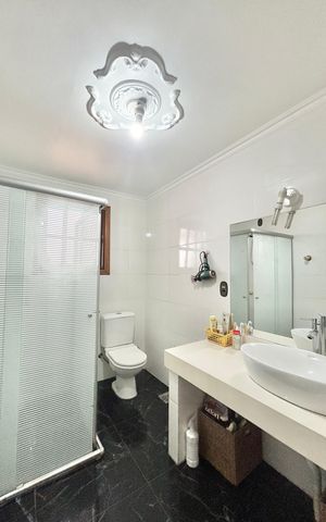 Apartamento à venda com 400m², 4 quartos e sem vaga Apartamento à venda com 400m², 4 quartos e sem vagaBanheiro da Suíte