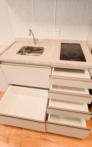 Studio à venda com 32m², 1 quarto e sem vaga Studio à venda com 32m², 1 quarto e sem vagaCozinha - Armários