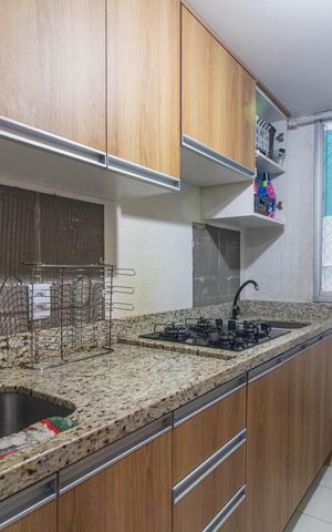 Apartamento à venda com 47m², 2 quartos e 1 vagaCozinha e Área de Serviço
