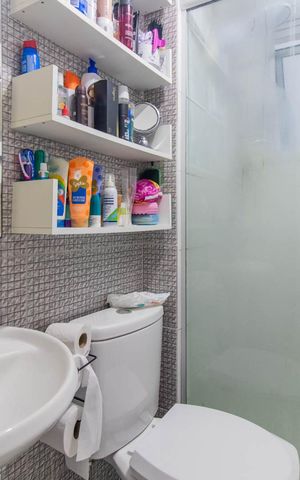 Apartamento à venda com 47m², 2 quartos e 1 vagaBanheiro Social