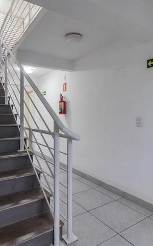 Apartamento à venda com 47m², 2 quartos e 1 vagaEscada