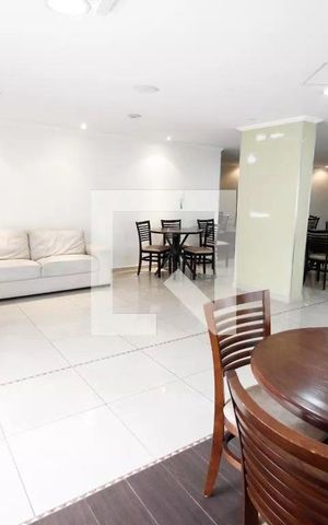Apartamento à venda com 110m², 3 quartos e 2 vagas Apartamento à venda com 110m², 3 quartos e 2 vagasÁrea comum - Salão de festas