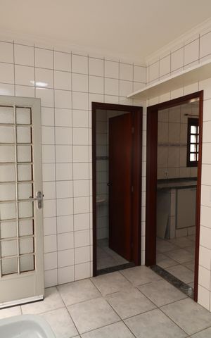 Casa à venda com 205m², 3 quartos e 5 vagasÁrea de Serviço