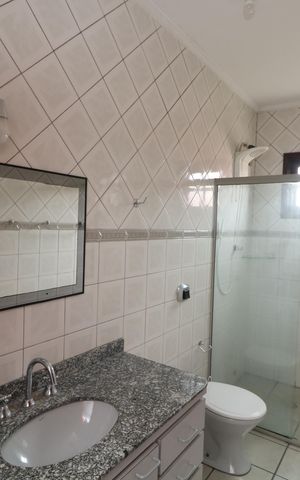 Casa à venda com 205m², 3 quartos e 5 vagasBanheiro Social