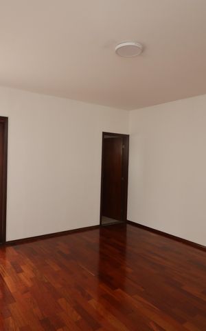 Casa à venda com 205m², 3 quartos e 5 vagasSuíte