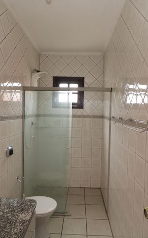 Casa à venda com 205m², 3 quartos e 5 vagasBanheiro Social