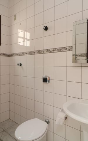 Casa à venda com 205m², 3 quartos e 5 vagasBanheiro Social