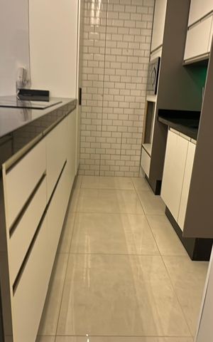 Apartamento à venda com 65m², 2 quartos e 2 vagas Apartamento à venda com 65m², 2 quartos e 2 vagasCozinha