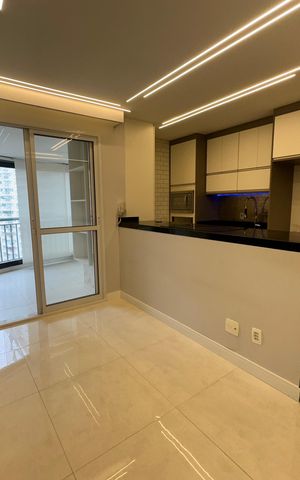 Apartamento à venda com 65m², 2 quartos e 2 vagas Apartamento à venda com 65m², 2 quartos e 2 vagasSala
