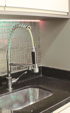 Apartamento à venda com 65m², 2 quartos e 2 vagas Apartamento à venda com 65m², 2 quartos e 2 vagasCozinha