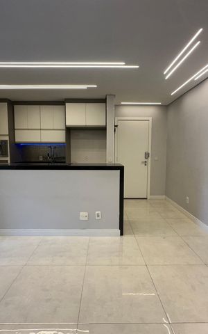 Apartamento à venda com 65m², 2 quartos e 2 vagas Apartamento à venda com 65m², 2 quartos e 2 vagasCozinha
