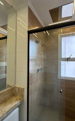Apartamento à venda com 65m², 2 quartos e 2 vagas Apartamento à venda com 65m², 2 quartos e 2 vagasBanheiro da Suíte