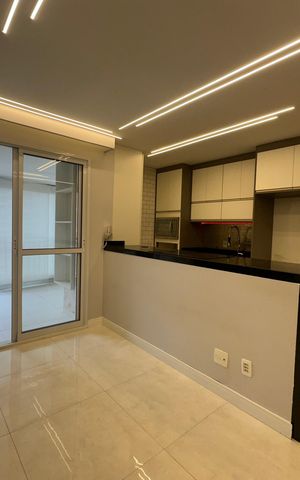 Apartamento à venda com 65m², 2 quartos e 2 vagas Apartamento à venda com 65m², 2 quartos e 2 vagasSala