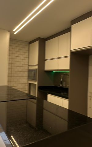Apartamento à venda com 65m², 2 quartos e 2 vagas Apartamento à venda com 65m², 2 quartos e 2 vagasCozinha