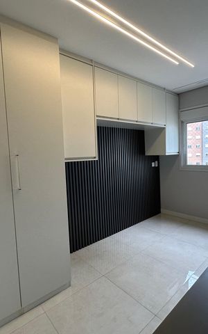 Apartamento à venda com 65m², 2 quartos e 2 vagas Apartamento à venda com 65m², 2 quartos e 2 vagasSuíte