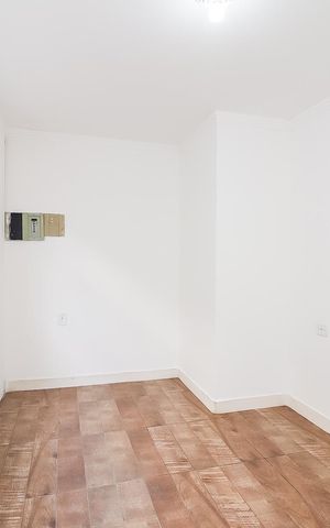 Casa à venda com 520m², 5 quartos e 7 vagasQuarto 2